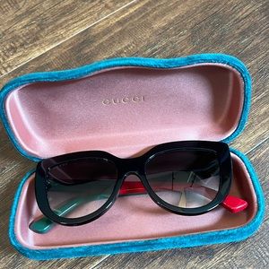 Gucci Cateye sunglasses